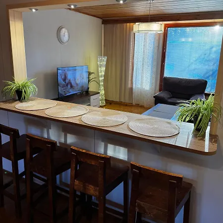 Detached House, 3 Bedrooms,