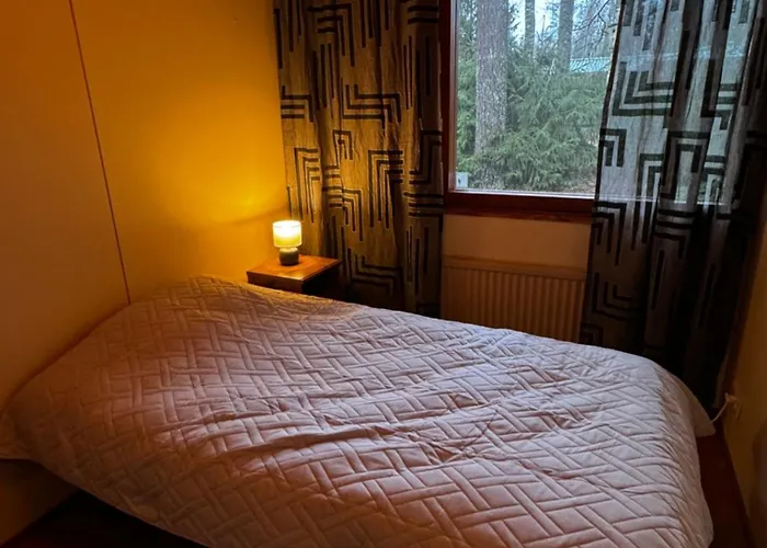 Detached House, 3 Bedrooms, *