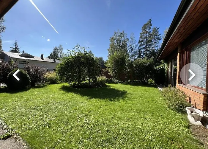 Detached House, 3 Bedrooms, *